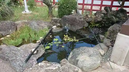 埴生神社の庭園