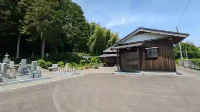 閑宝寺(滋賀県)