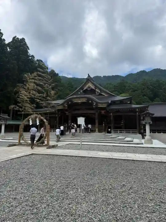 彌彦神社(新潟県)