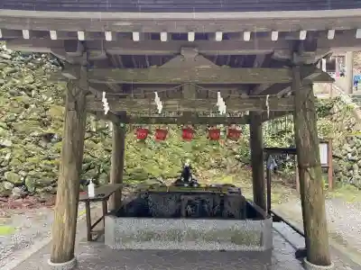 玉置神社の{uncategorized: "未分類", other: "その他", undefined: "問題あり", building: "その他建物", grave: "お墓", sacred_gate: "鳥居", guardian: "狛犬", statue: "像", buddha: "仏像", history: "歴史", nature: "自然", garden: "庭園", animal: "動物", pagoda: "塔", temizu: "手水舎", mountain_gate: "山門・神門", sanctuary: "本殿・本堂", subordinate: "末社・摂社", art: "芸術", scenery: "景色", jizo: "地蔵", ema: "絵馬", goshuin: "御朱印", omikuji: "おみくじ", items: "授与品その他", amulet: "お守り", goshuincho: "御朱印帳", eats: "食事", festival: "お祭り", votive_dance: "神楽", shichigosan: "七五三参", wedding: "結婚式", experience: "体験その他", initially: "初詣", around: "周辺", anti_infection: "感染症対策"}