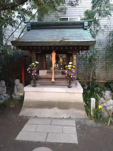 正寶院（飛不動尊）の末社・摂社