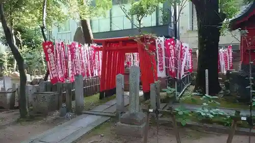 若宮八幡社の末社・摂社