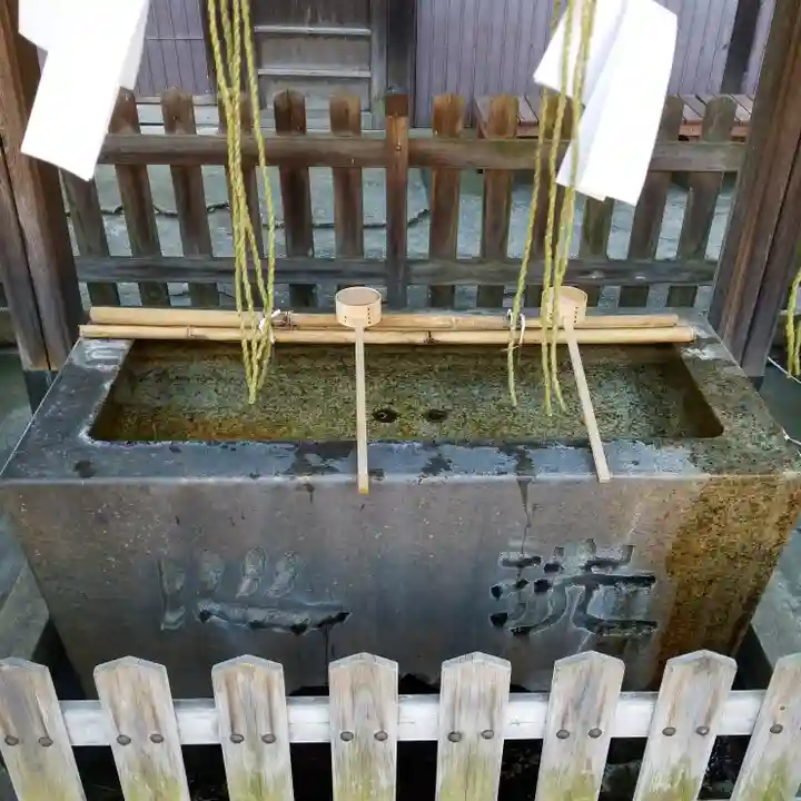 高円寺天祖神社の手水舎