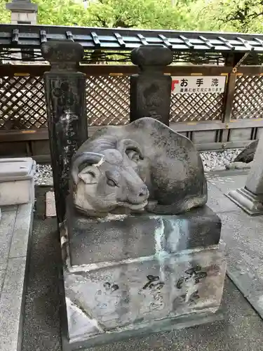 湯島天満宮の狛犬