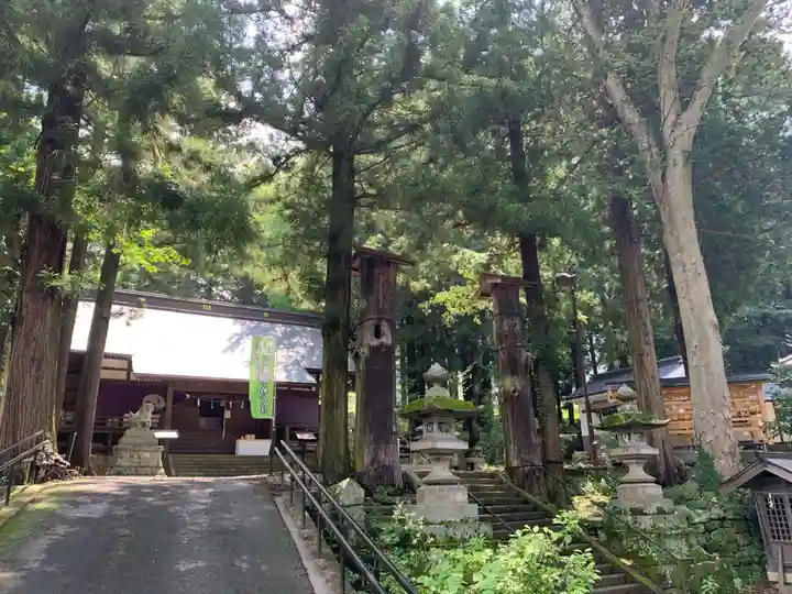 山家神社の本殿・本堂