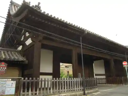 蓮華王院（三十三間堂）の山門・神門