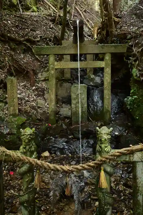 脳天大神龍王院(奈良県)
