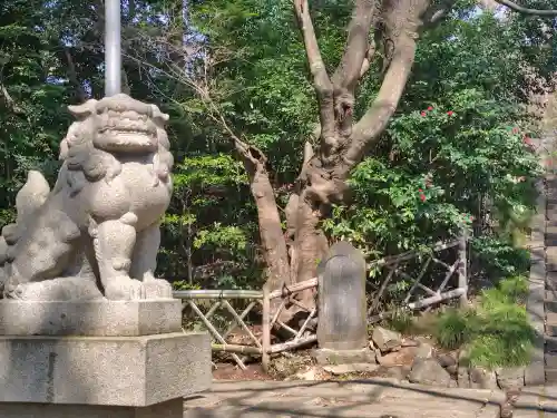 青葉神社の{uncategorized: "未分類", other: "その他", undefined: "問題あり", building: "その他建物", grave: "お墓", sacred_gate: "鳥居", guardian: "狛犬", statue: "像", buddha: "仏像", history: "歴史", nature: "自然", garden: "庭園", animal: "動物", pagoda: "塔", temizu: "手水舎", mountain_gate: "山門・神門", sanctuary: "本殿・本堂", subordinate: "末社・摂社", art: "芸術", scenery: "景色", jizo: "地蔵", ema: "絵馬", goshuin: "御朱印", omikuji: "おみくじ", items: "授与品その他", amulet: "お守り", goshuincho: "御朱印帳", eats: "食事", festival: "お祭り", votive_dance: "神楽", shichigosan: "七五三参", wedding: "結婚式", experience: "体験その他", initially: "初詣", around: "周辺", anti_infection: "感染症対策"}