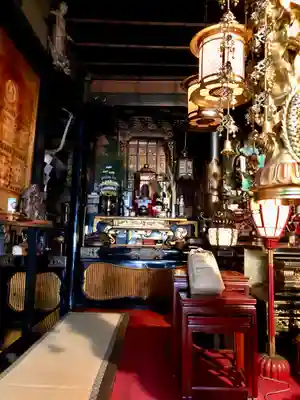 真興寺の本殿・本堂