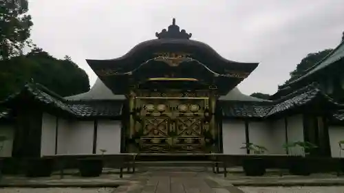 建長寺の{uncategorized: "未分類", other: "その他", undefined: "問題あり", building: "その他建物", grave: "お墓", sacred_gate: "鳥居", guardian: "狛犬", statue: "像", buddha: "仏像", history: "歴史", nature: "自然", garden: "庭園", animal: "動物", pagoda: "塔", temizu: "手水舎", mountain_gate: "山門・神門", sanctuary: "本殿・本堂", subordinate: "末社・摂社", art: "芸術", scenery: "景色", jizo: "地蔵", ema: "絵馬", goshuin: "御朱印", omikuji: "おみくじ", items: "授与品その他", amulet: "お守り", goshuincho: "御朱印帳", eats: "食事", festival: "お祭り", votive_dance: "神楽", shichigosan: "七五三参", wedding: "結婚式", experience: "体験その他", initially: "初詣", around: "周辺", anti_infection: "感染症対策"}