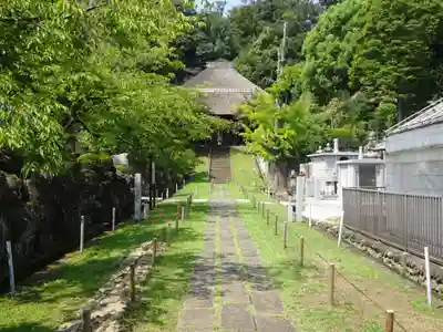 横浜 西方寺の山門・神門