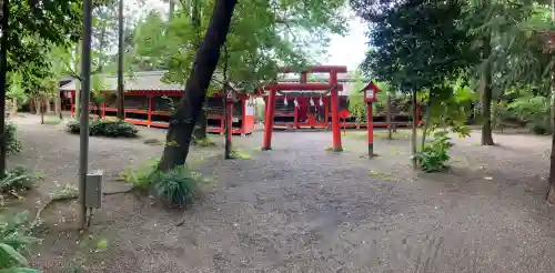 冠稲荷神社の{uncategorized: "未分類", other: "その他", undefined: "問題あり", building: "その他建物", grave: "お墓", sacred_gate: "鳥居", guardian: "狛犬", statue: "像", buddha: "仏像", history: "歴史", nature: "自然", garden: "庭園", animal: "動物", pagoda: "塔", temizu: "手水舎", mountain_gate: "山門・神門", sanctuary: "本殿・本堂", subordinate: "末社・摂社", art: "芸術", scenery: "景色", jizo: "地蔵", ema: "絵馬", goshuin: "御朱印", omikuji: "おみくじ", items: "授与品その他", amulet: "お守り", goshuincho: "御朱印帳", eats: "食事", festival: "お祭り", votive_dance: "神楽", shichigosan: "七五三参", wedding: "結婚式", experience: "体験その他", initially: "初詣", around: "周辺", anti_infection: "感染症対策"}