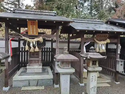 沙沙貴神社の末社・摂社