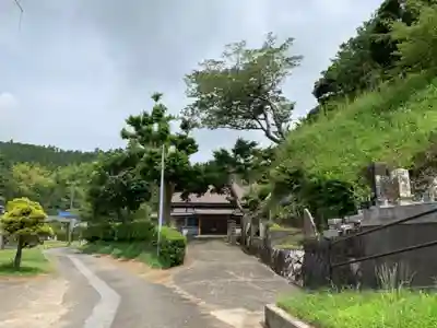 覚性院の本殿・本堂