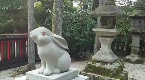 岡崎神社の狛犬