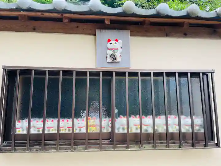 お松大権現のその他建物