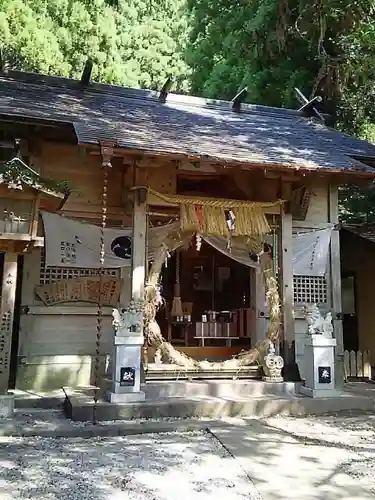 荒立神社の本殿・本堂