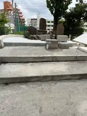 天久宮の{uncategorized: "未分類", other: "その他", undefined: "問題あり", building: "その他建物", grave: "お墓", sacred_gate: "鳥居", guardian: "狛犬", statue: "像", buddha: "仏像", history: "歴史", nature: "自然", garden: "庭園", animal: "動物", pagoda: "塔", temizu: "手水舎", mountain_gate: "山門・神門", sanctuary: "本殿・本堂", subordinate: "末社・摂社", art: "芸術", scenery: "景色", jizo: "地蔵", ema: "絵馬", goshuin: "御朱印", omikuji: "おみくじ", items: "授与品その他", amulet: "お守り", goshuincho: "御朱印帳", eats: "食事", festival: "お祭り", votive_dance: "神楽", shichigosan: "七五三参", wedding: "結婚式", experience: "体験その他", initially: "初詣", around: "周辺", anti_infection: "感染症対策"}