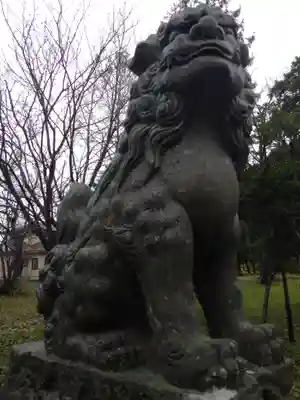新十津川神社の狛犬
