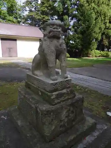 日吉神社の狛犬