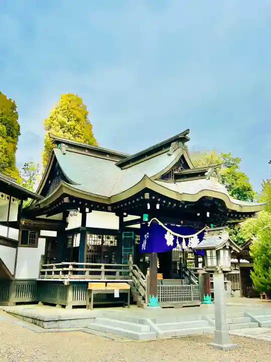 常陸二ノ宮 静神社の{uncategorized: "未分類", other: "その他", undefined: "問題あり", building: "その他建物", grave: "お墓", sacred_gate: "鳥居", guardian: "狛犬", statue: "像", buddha: "仏像", history: "歴史", nature: "自然", garden: "庭園", animal: "動物", pagoda: "塔", temizu: "手水舎", mountain_gate: "山門・神門", sanctuary: "本殿・本堂", subordinate: "末社・摂社", art: "芸術", scenery: "景色", jizo: "地蔵", ema: "絵馬", goshuin: "御朱印", omikuji: "おみくじ", items: "授与品その他", amulet: "お守り", goshuincho: "御朱印帳", eats: "食事", festival: "お祭り", votive_dance: "神楽", shichigosan: "七五三参", wedding: "結婚式", experience: "体験その他", initially: "初詣", around: "周辺", anti_infection: "感染症対策"}