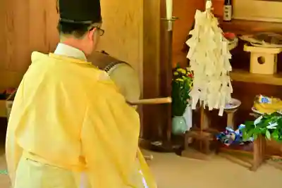 郡殿の池弁財天社(新潟県)