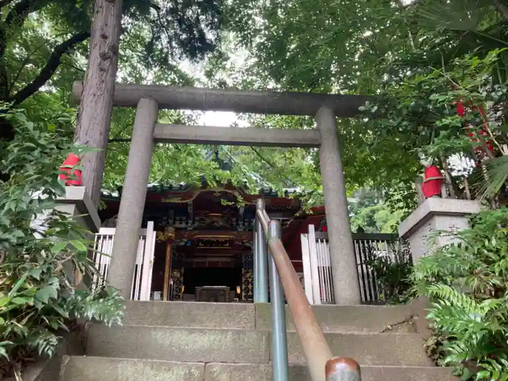 王子稲荷神社の鳥居