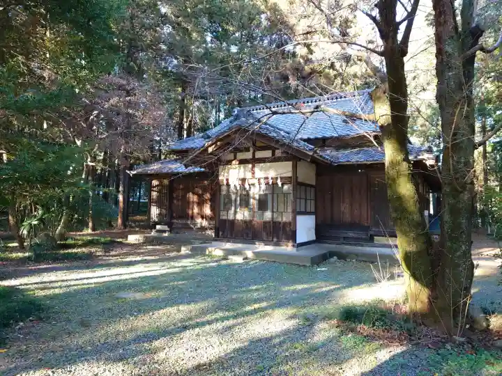 鎌形八幡神社の{uncategorized: "未分類", other: "その他", undefined: "問題あり", building: "その他建物", grave: "お墓", sacred_gate: "鳥居", guardian: "狛犬", statue: "像", buddha: "仏像", history: "歴史", nature: "自然", garden: "庭園", animal: "動物", pagoda: "塔", temizu: "手水舎", mountain_gate: "山門・神門", sanctuary: "本殿・本堂", subordinate: "末社・摂社", art: "芸術", scenery: "景色", jizo: "地蔵", ema: "絵馬", goshuin: "御朱印", omikuji: "おみくじ", items: "授与品その他", amulet: "お守り", goshuincho: "御朱印帳", eats: "食事", festival: "お祭り", votive_dance: "神楽", shichigosan: "七五三参", wedding: "結婚式", experience: "体験その他", initially: "初詣", around: "周辺", anti_infection: "感染症対策"}