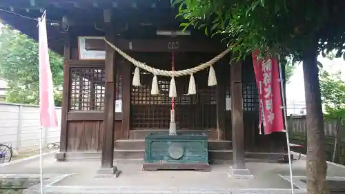 伊奈利神社の本殿