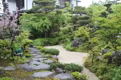 西應寺(滋賀県)