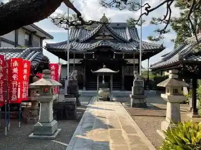 幸龍寺の本殿