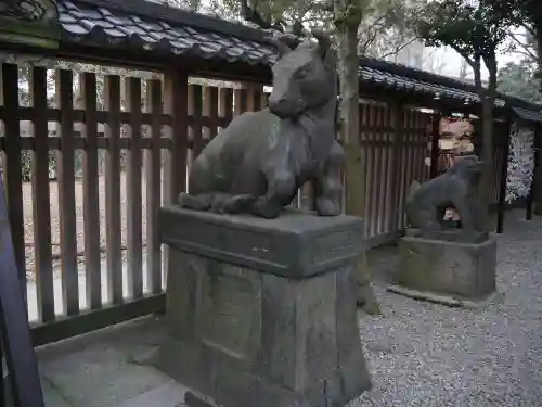 牛嶋神社の狛犬