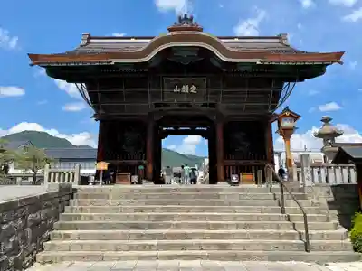 善光寺の山門・神門