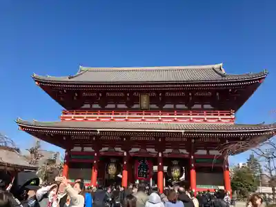 浅草寺の山門・神門
