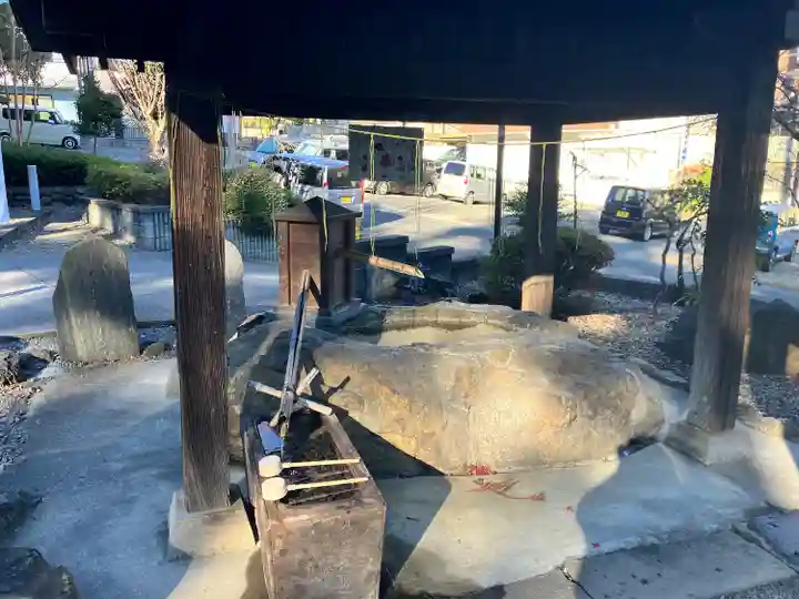 中氷川神社(埼玉県)