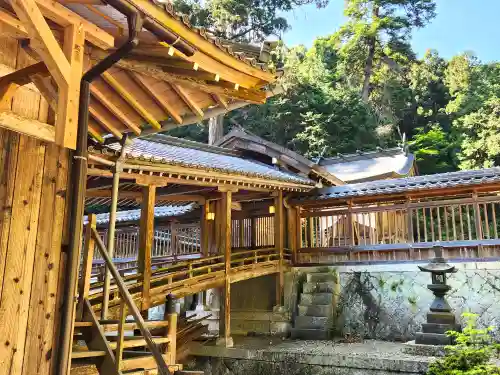 安志加茂神社の本殿・本堂