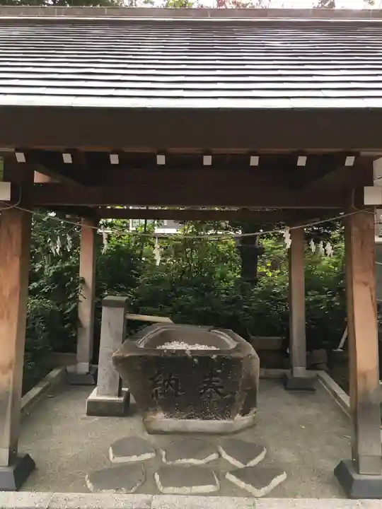 札幌祖霊神社の手水舎