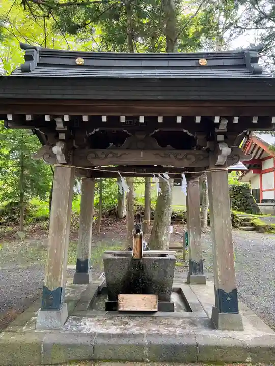 山中浅間神社の手水舎