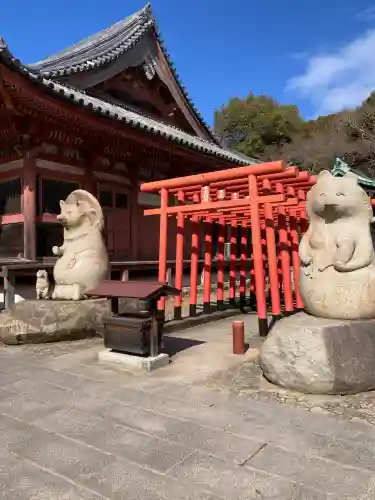 屋島寺の{uncategorized: "未分類", other: "その他", undefined: "問題あり", building: "その他建物", grave: "お墓", sacred_gate: "鳥居", guardian: "狛犬", statue: "像", buddha: "仏像", history: "歴史", nature: "自然", garden: "庭園", animal: "動物", pagoda: "塔", temizu: "手水舎", mountain_gate: "山門・神門", sanctuary: "本殿・本堂", subordinate: "末社・摂社", art: "芸術", scenery: "景色", jizo: "地蔵", ema: "絵馬", goshuin: "御朱印", omikuji: "おみくじ", items: "授与品その他", amulet: "お守り", goshuincho: "御朱印帳", eats: "食事", festival: "お祭り", votive_dance: "神楽", shichigosan: "七五三参", wedding: "結婚式", experience: "体験その他", initially: "初詣", around: "周辺", anti_infection: "感染症対策"}