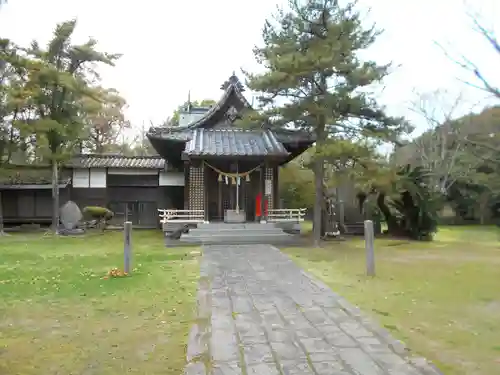 松井神社の本殿