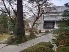 月山寺の建物その他