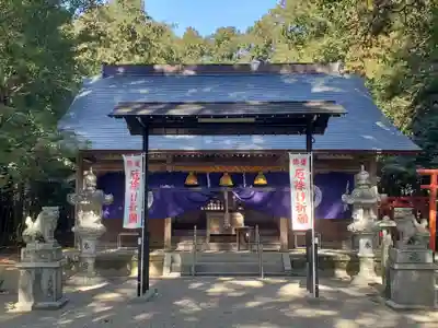 鵜川原神社の本殿・本堂
