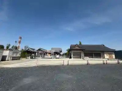 栗橋八坂神社の{uncategorized: "未分類", other: "その他", undefined: "問題あり", building: "その他建物", grave: "お墓", sacred_gate: "鳥居", guardian: "狛犬", statue: "像", buddha: "仏像", history: "歴史", nature: "自然", garden: "庭園", animal: "動物", pagoda: "塔", temizu: "手水舎", mountain_gate: "山門・神門", sanctuary: "本殿・本堂", subordinate: "末社・摂社", art: "芸術", scenery: "景色", jizo: "地蔵", ema: "絵馬", goshuin: "御朱印", omikuji: "おみくじ", items: "授与品その他", amulet: "お守り", goshuincho: "御朱印帳", eats: "食事", festival: "お祭り", votive_dance: "神楽", shichigosan: "七五三参", wedding: "結婚式", experience: "体験その他", initially: "初詣", around: "周辺", anti_infection: "感染症対策"}