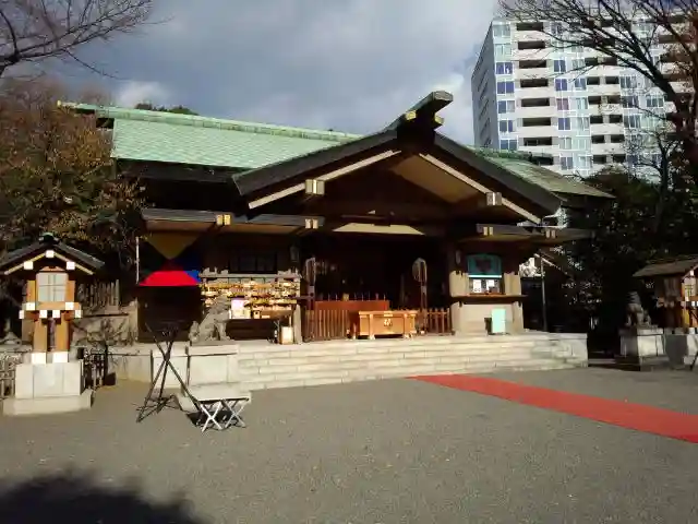 東郷神社の本殿・本堂