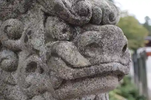 高麗神社の狛犬