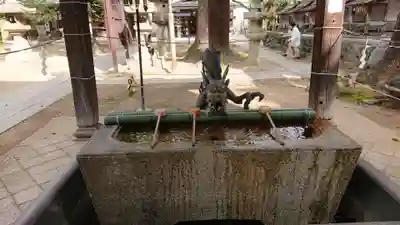那古野神社の手水舎