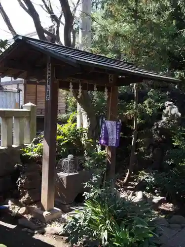 御霊神社の手水