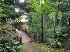 赤坂氷川神社の庭園