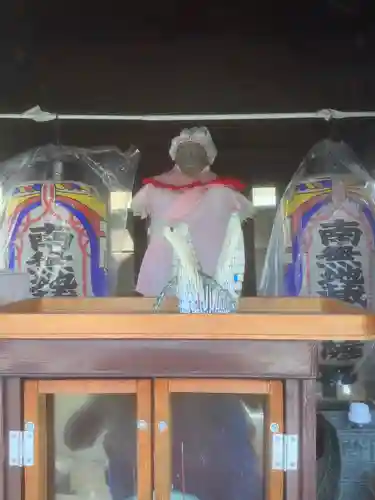 四ツ山地蔵堂の地蔵