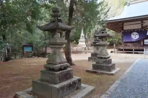 筒島神社の建物その他